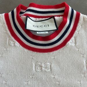 Gorgeous GUCCI sweater knit top